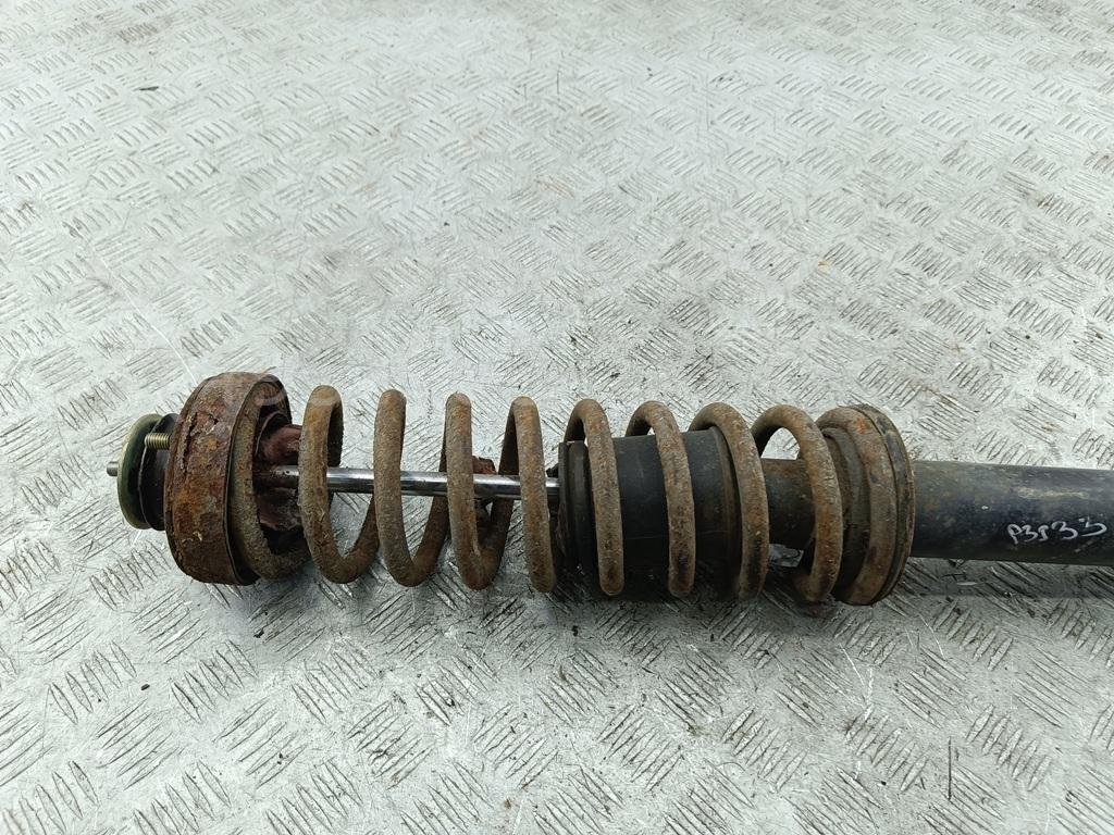 Амортизатор задний правый