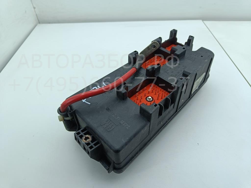 Блок предохранителей