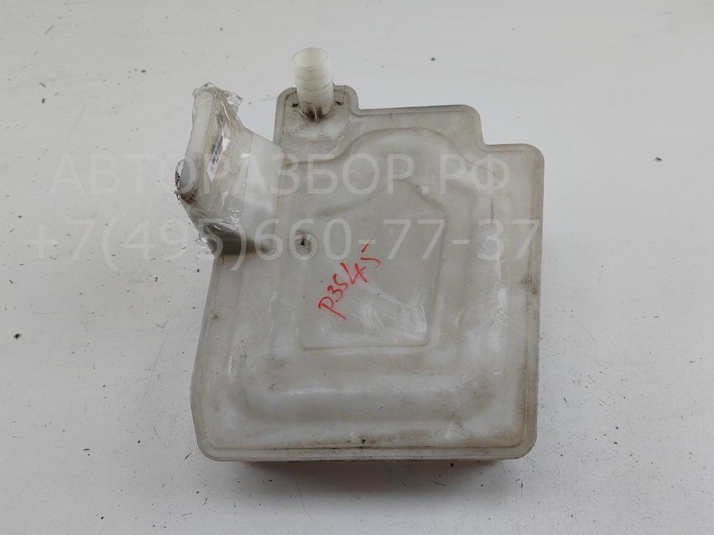 Бачок омывателя лобового стекла