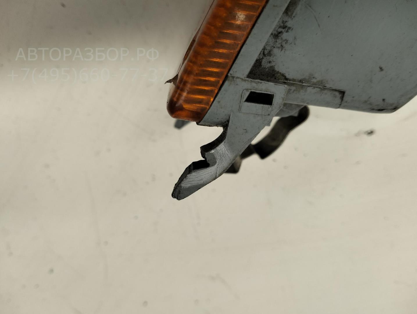 Указатель поворота правый