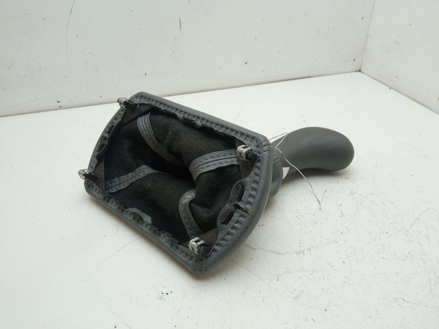 Рукоятка рычага КПП