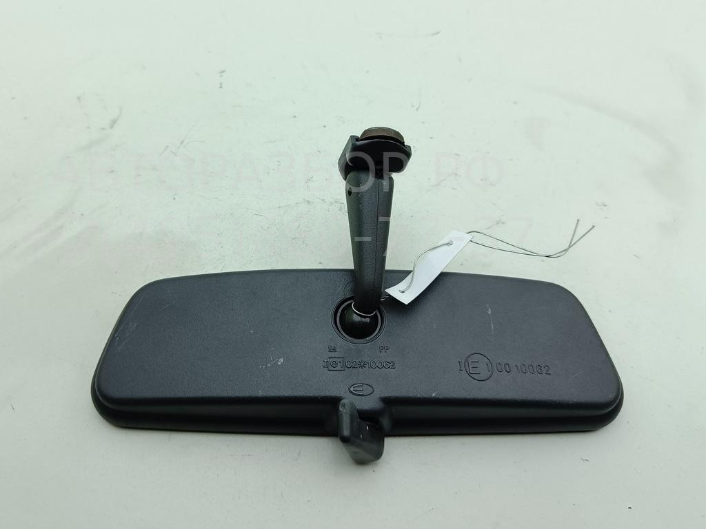 Зеркало заднего вида