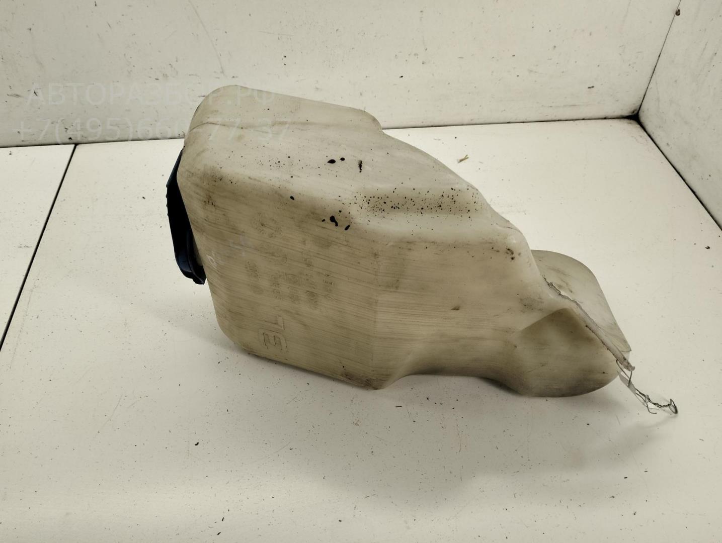 Бачок омывателя лобового стекла