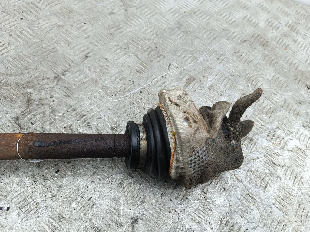 Полуось передняя левая