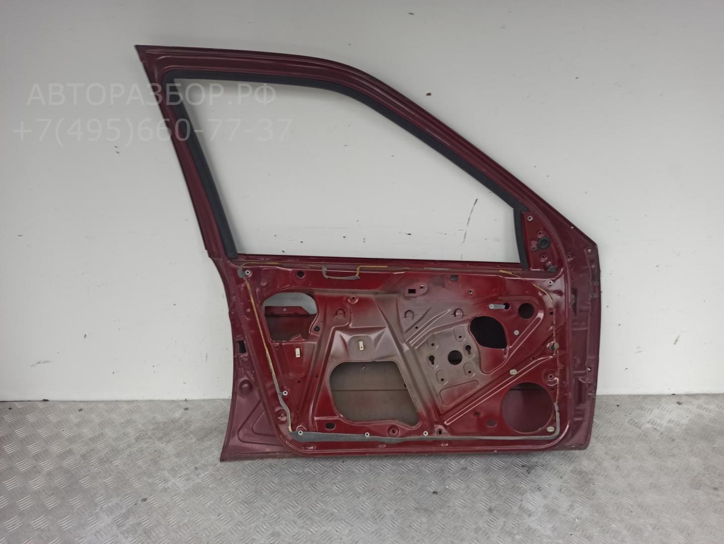 Дверь передняя левая