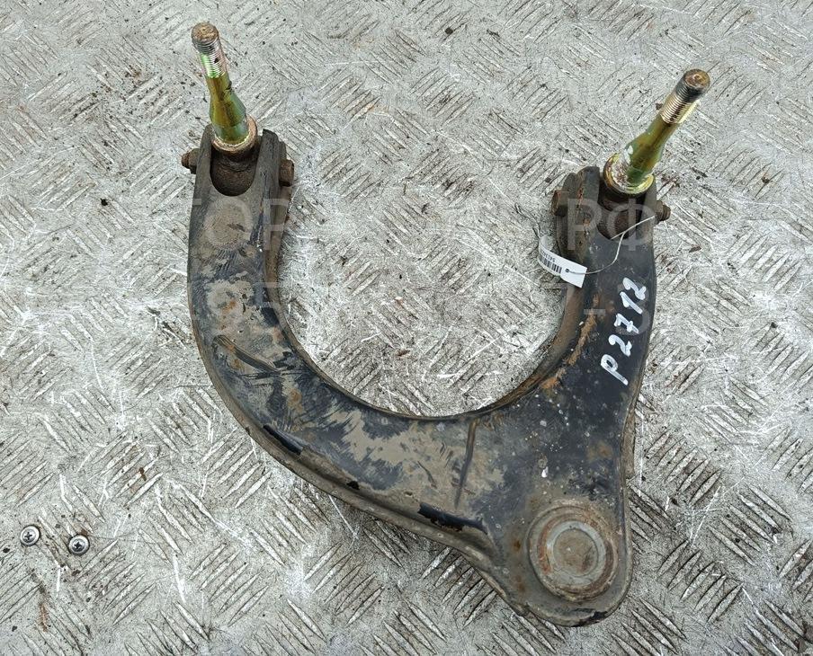 Рычаг передний левый