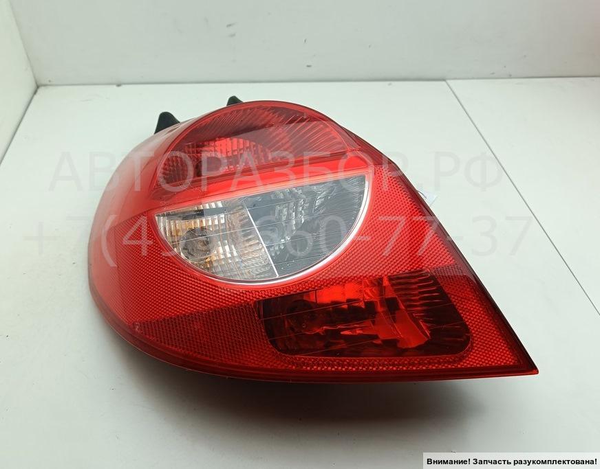 Фонарь задний левый