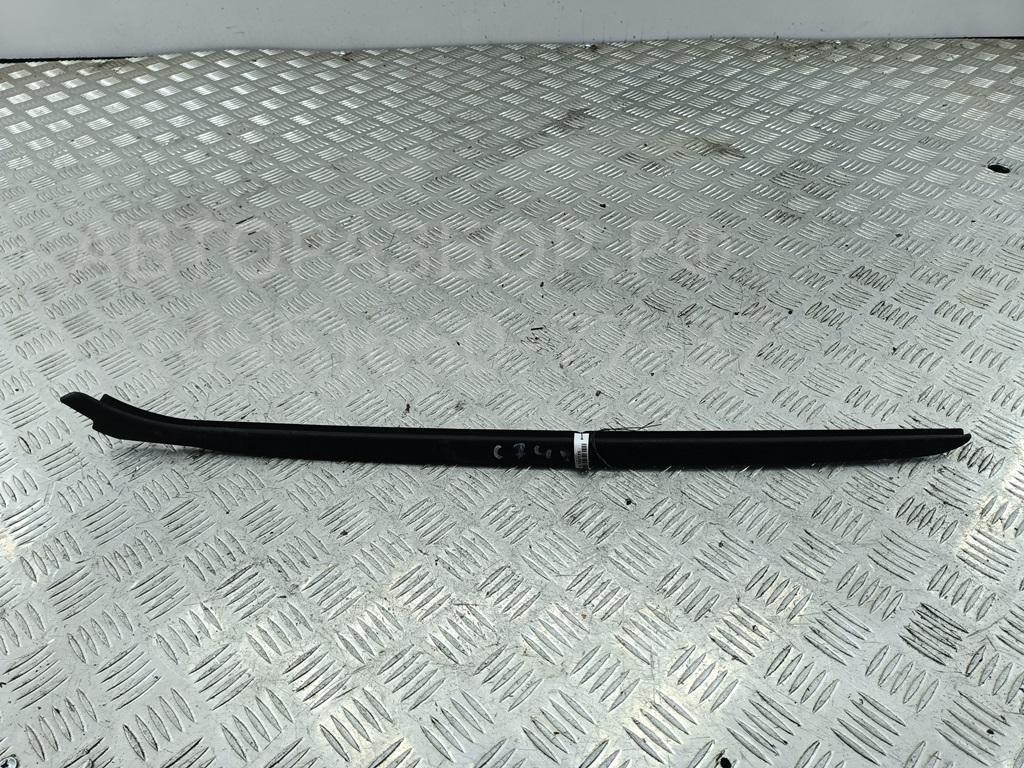 Молдинг лобового стекла