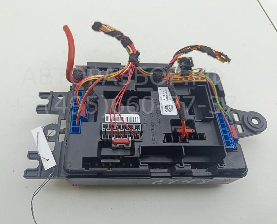 Блок предохранителей