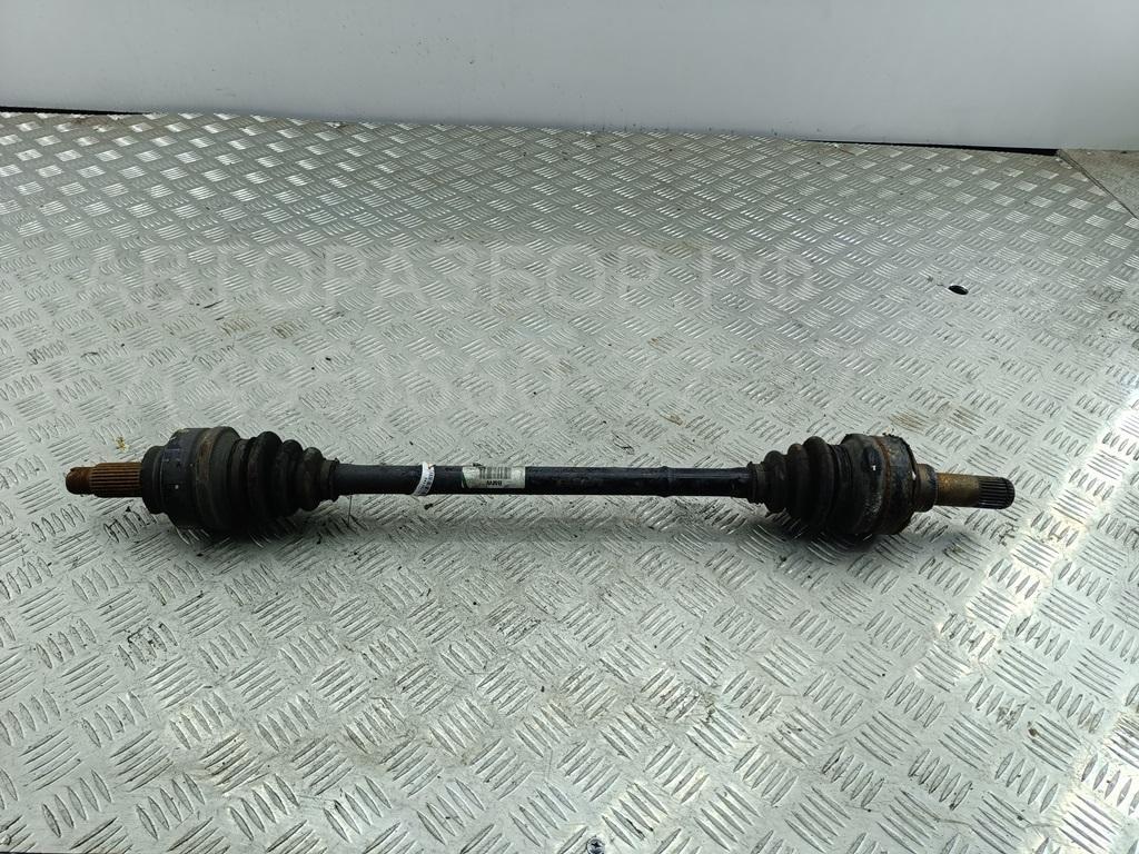 Полуось задняя