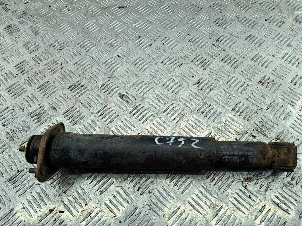 Амортизатор задний правый