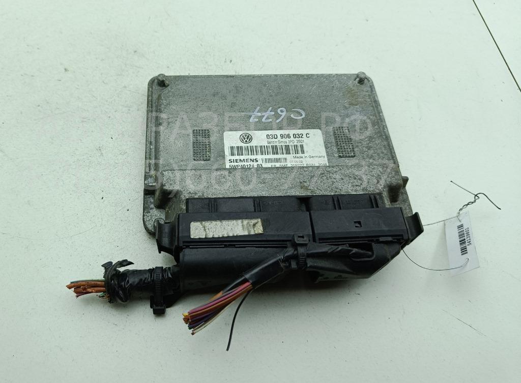 Блок управления двигателем