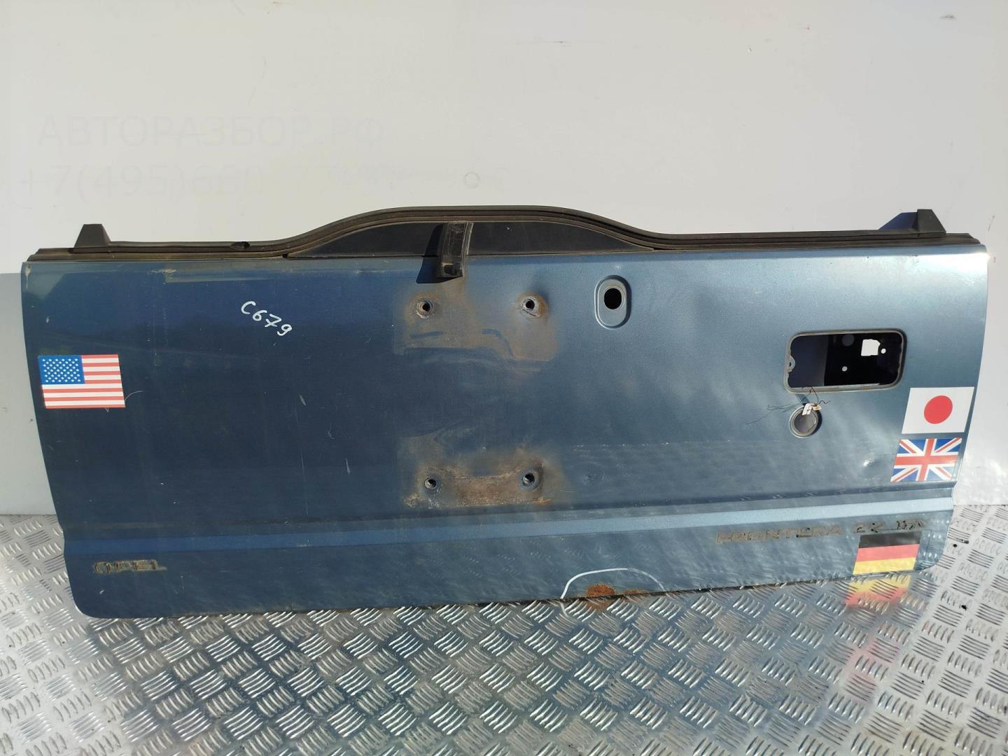 Дверь багажника