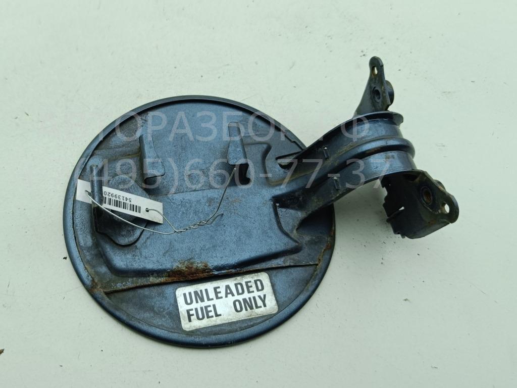 Лючок бензобака