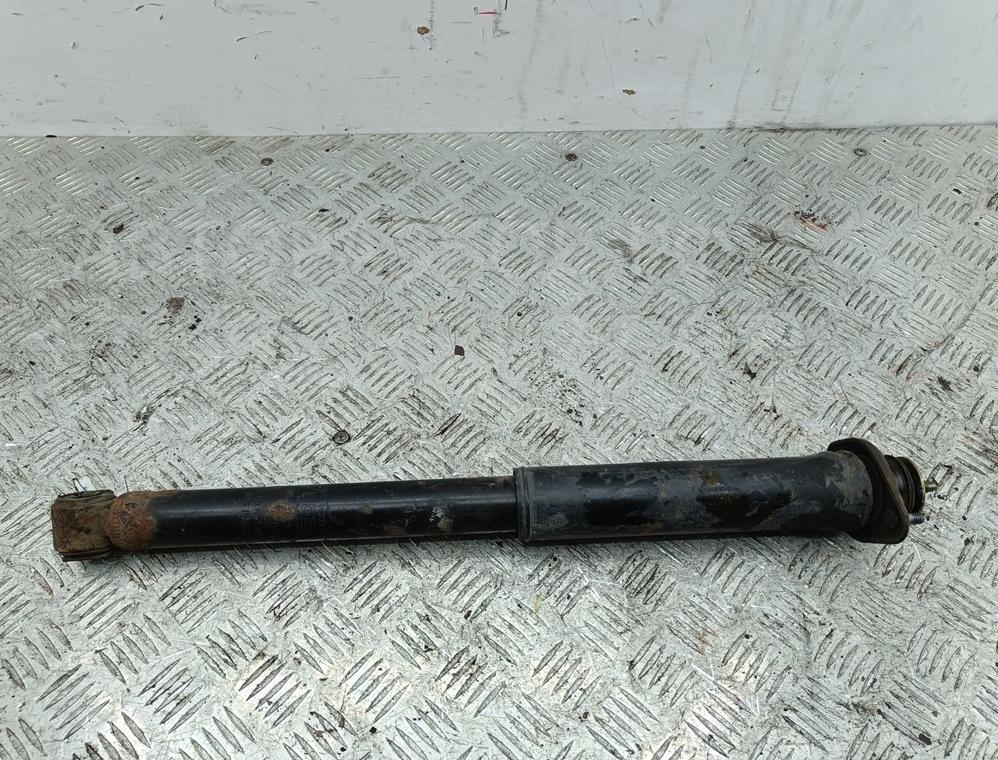 Амортизатор задний правый