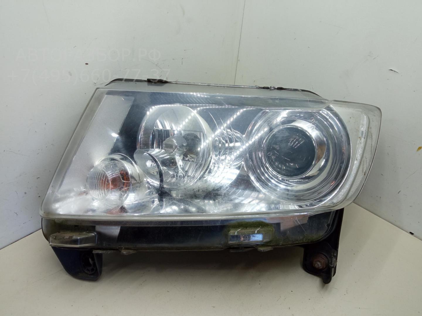 Фара левая