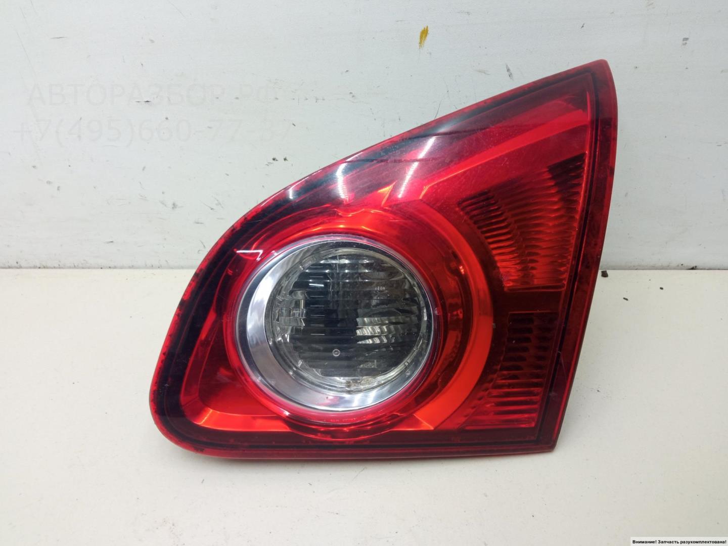 Фонарь задний внутренний правый