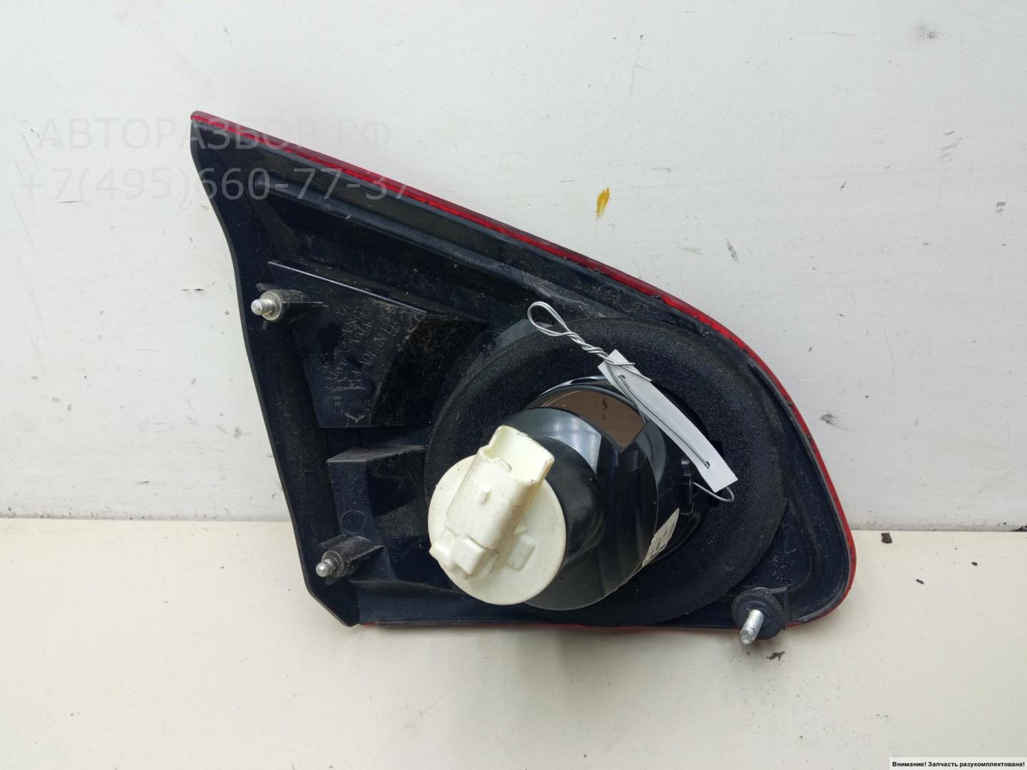 Фонарь задний внутренний правый