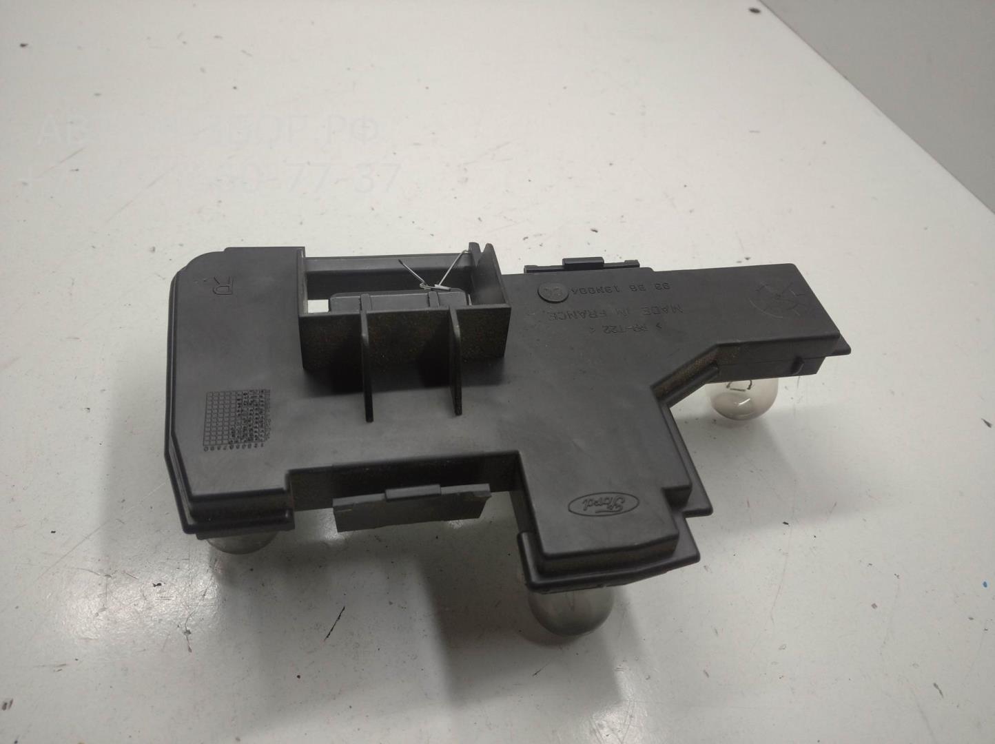 Плата заднего фонаря правого