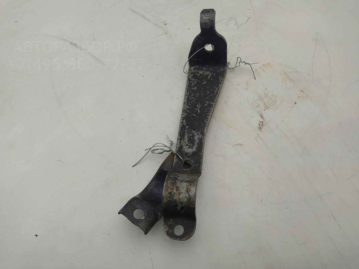 Стойка переднего стабилизатора