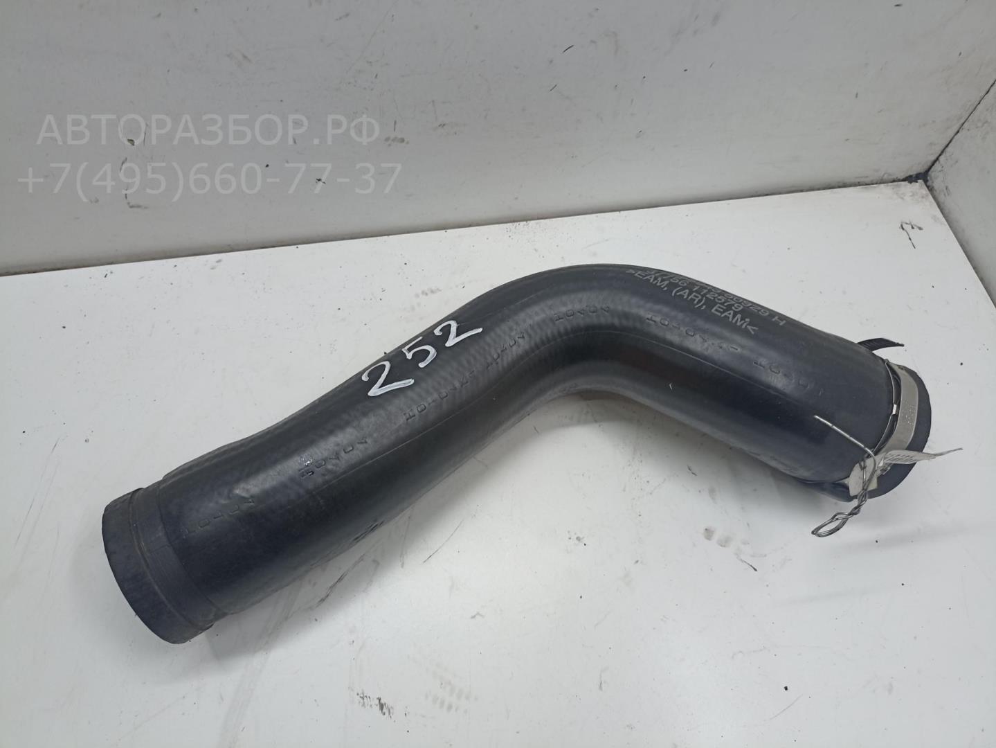 Патрубок интеркулера