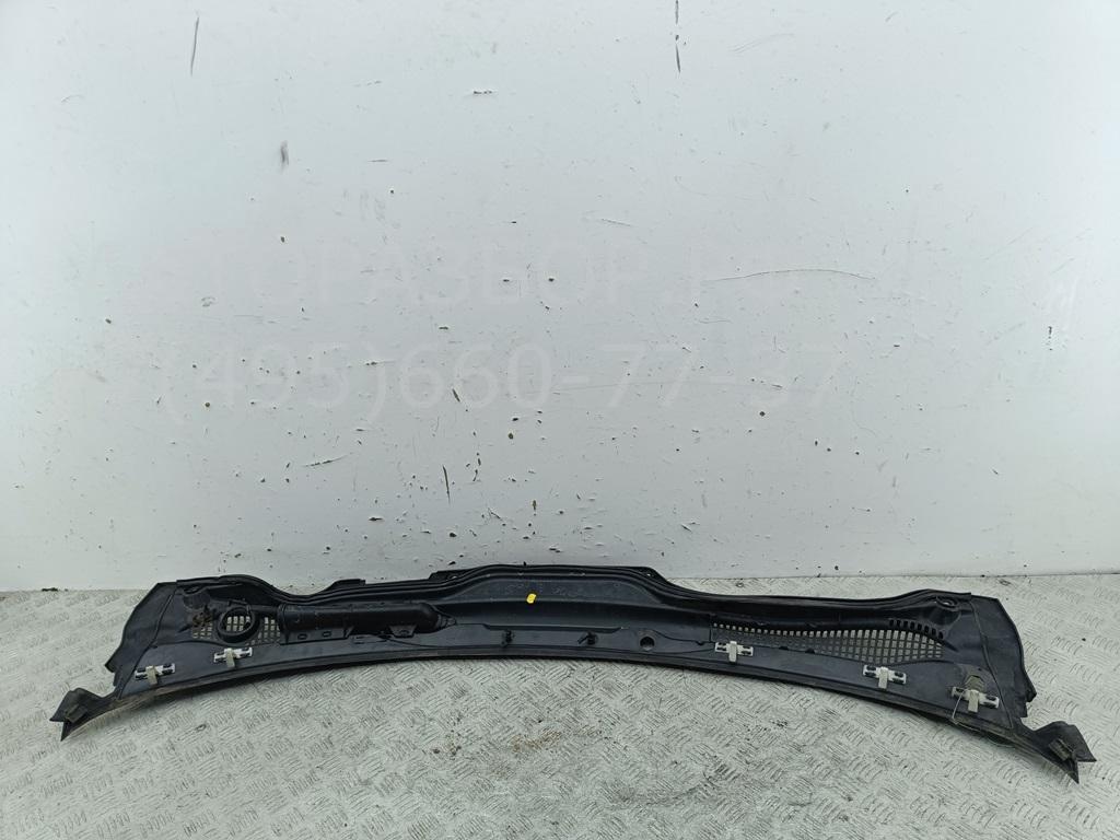 Решетка стеклоочистителей (Жабо)