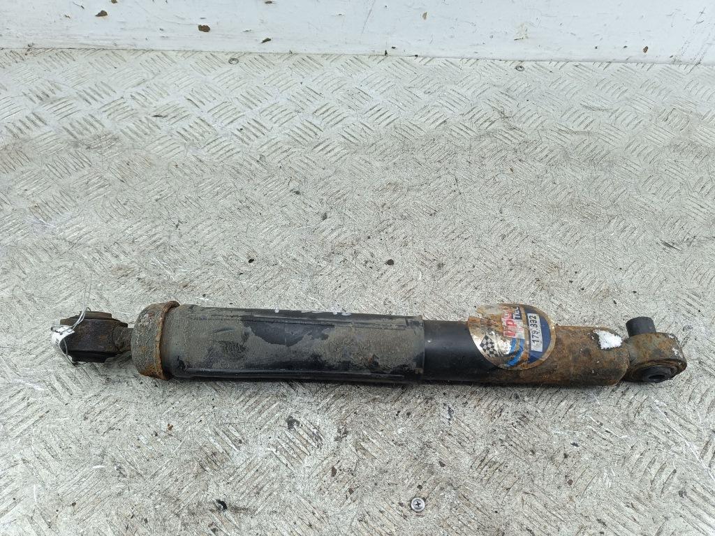 Амортизатор задний правый