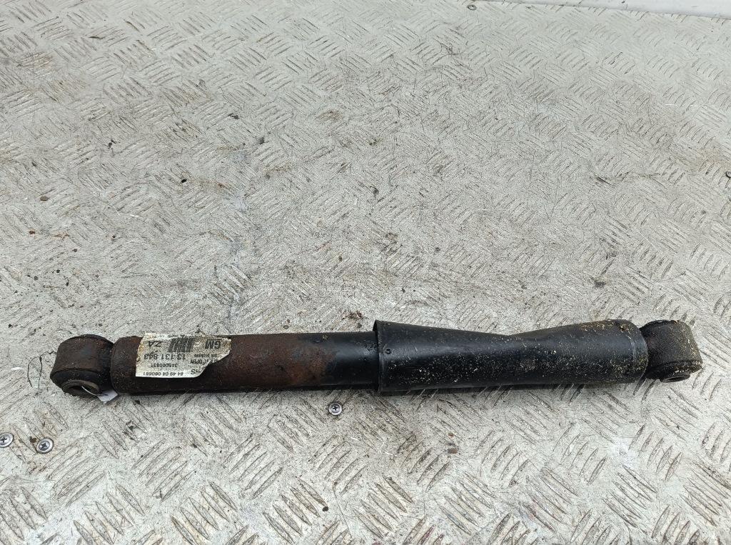 Амортизатор задний правый