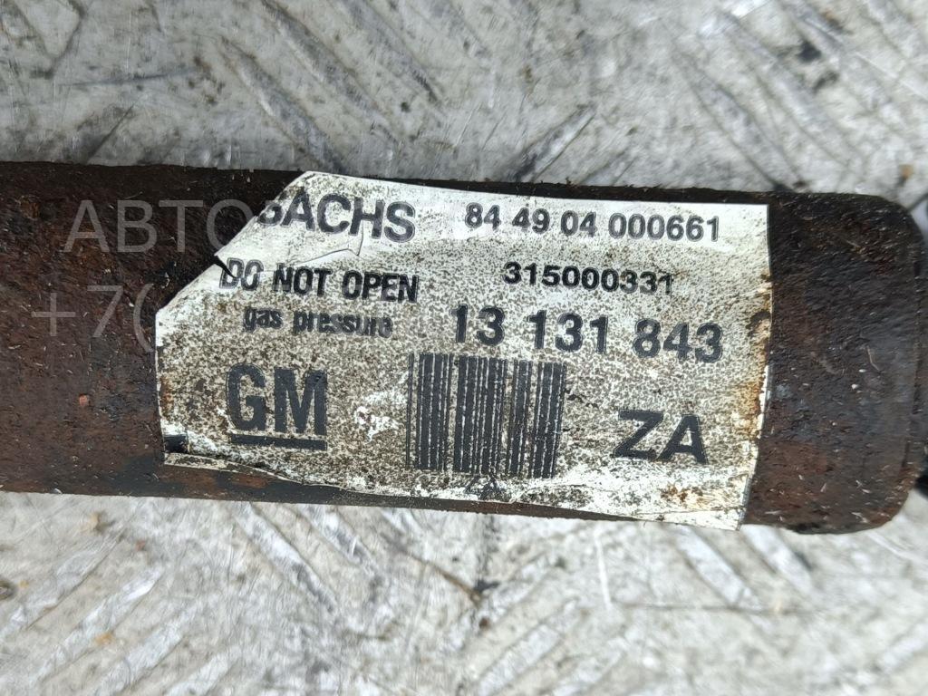 Амортизатор задний правый