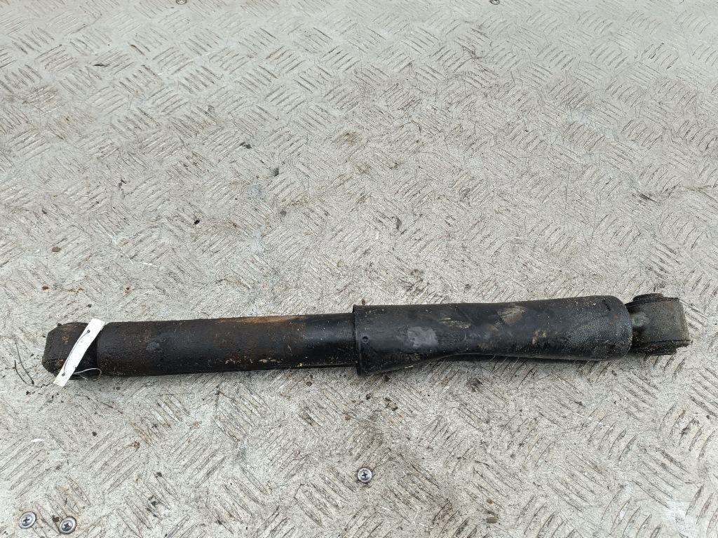 Амортизатор задний правый