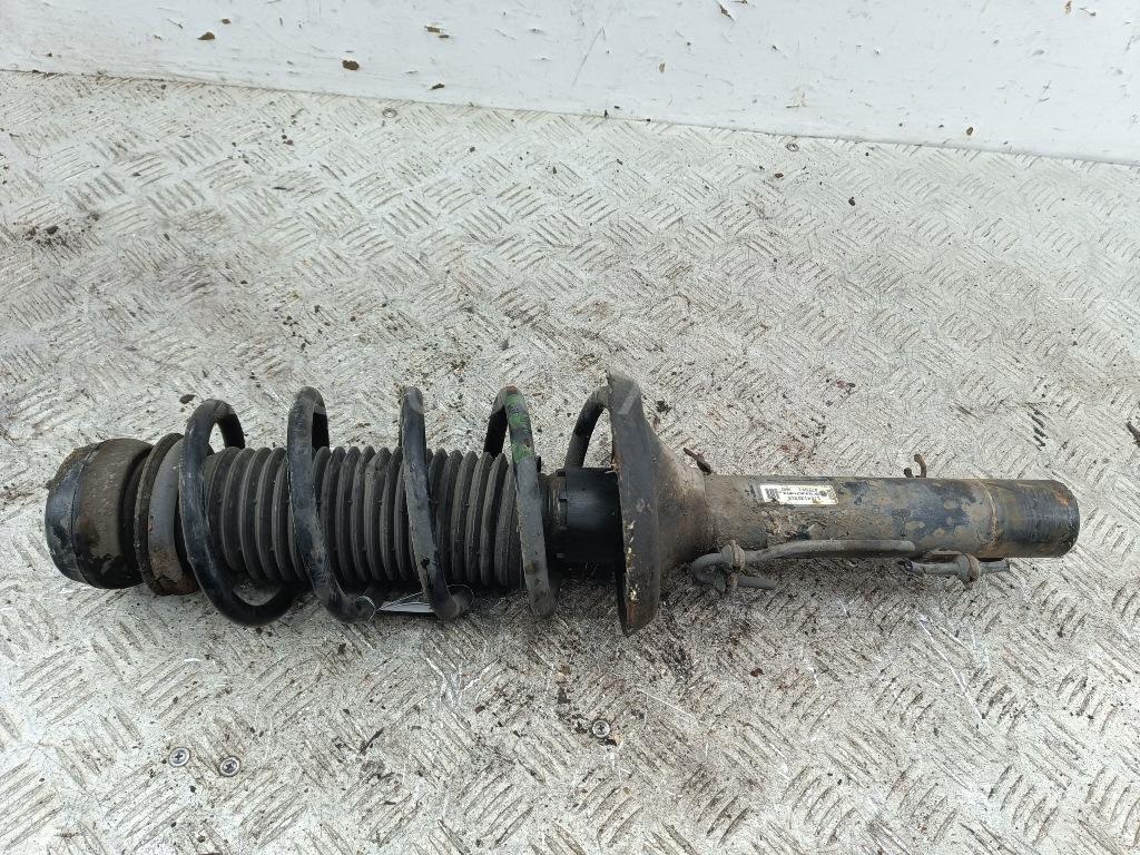 Амортизатор передний правый