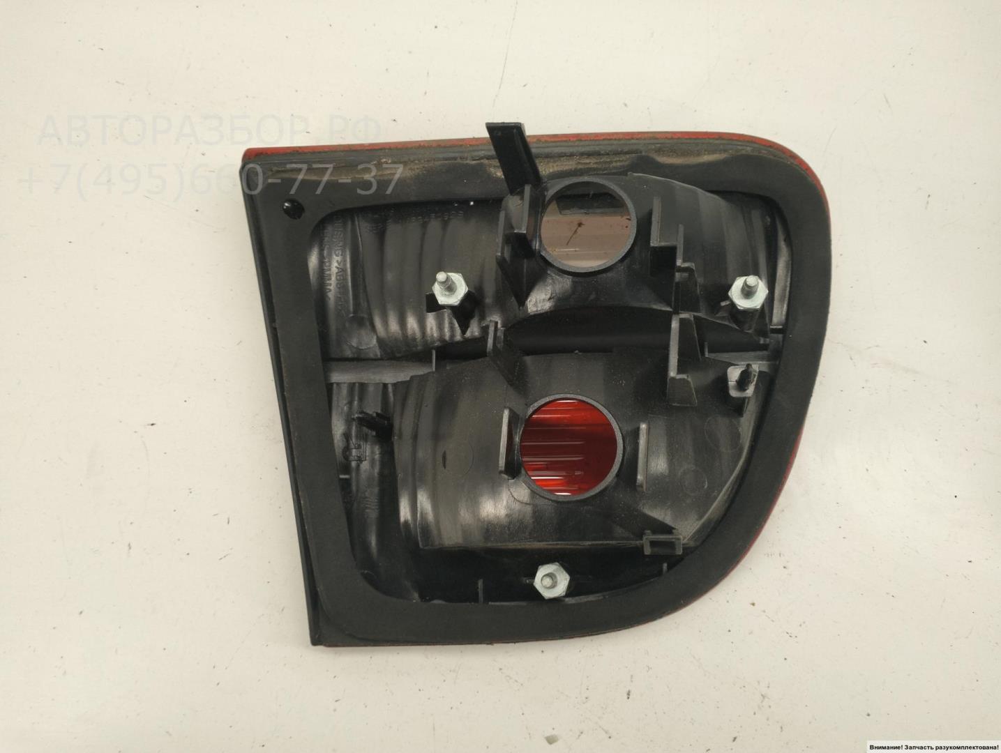 Фонарь задний правый