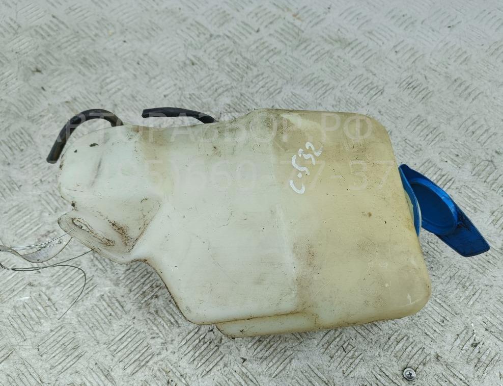 Бачок омывателя лобового стекла