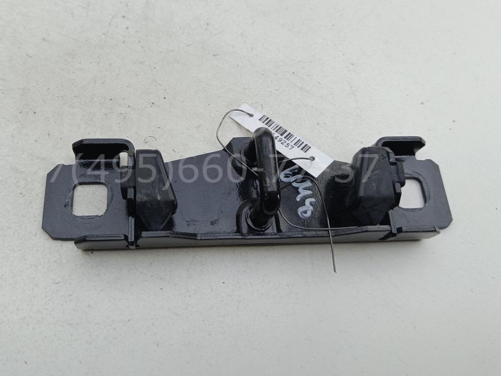 Ответная часть замка двери