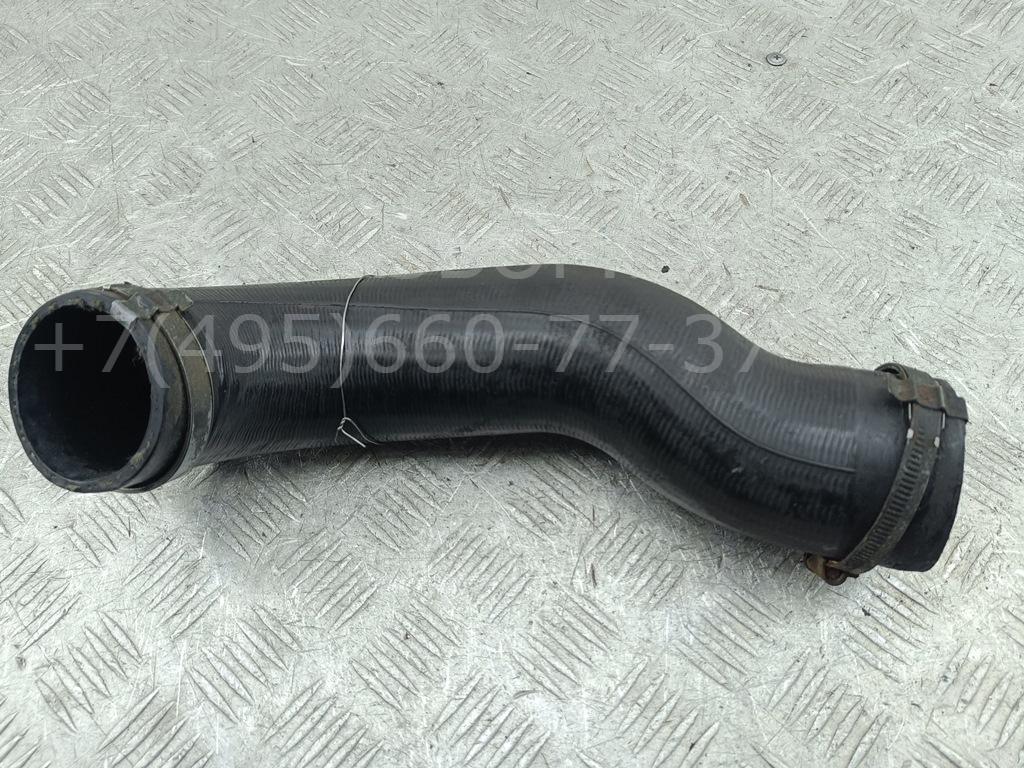 Патрубок интеркулера