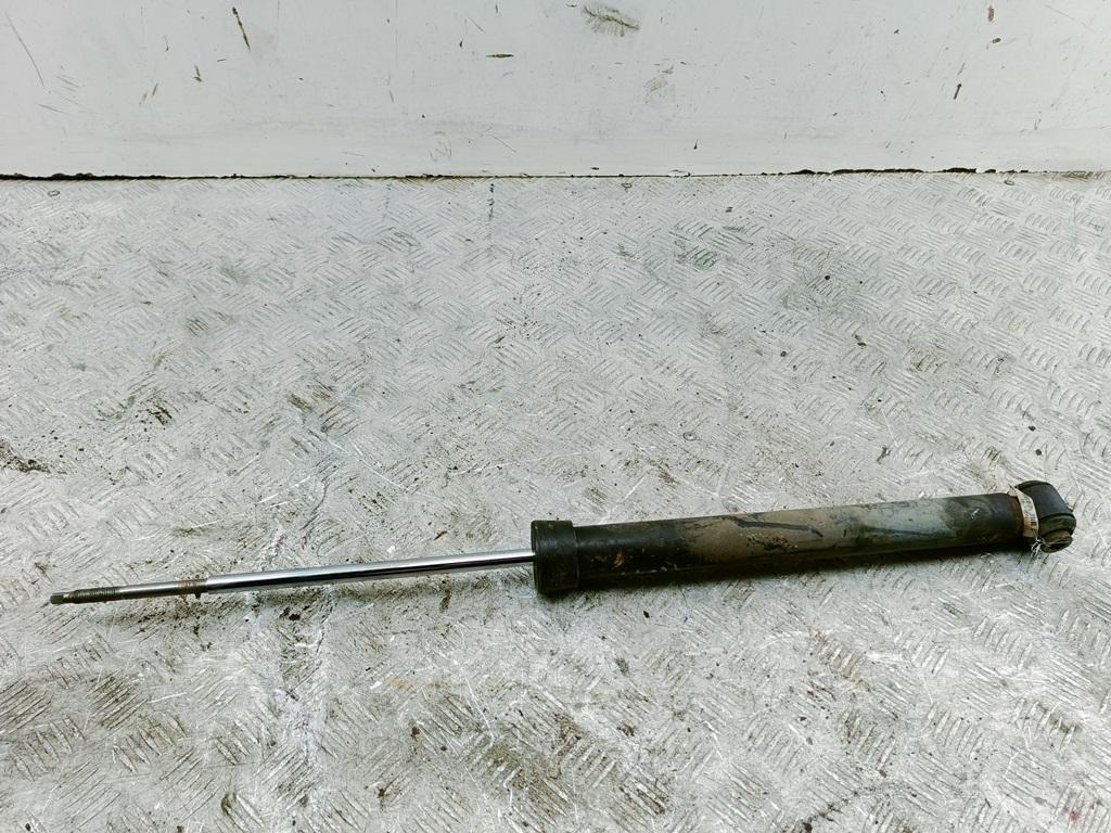 Амортизатор задний правый