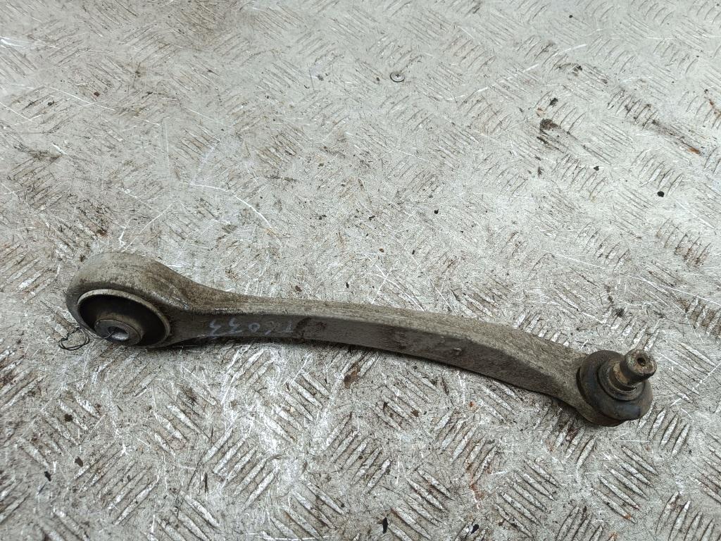 Рычаг передний левый