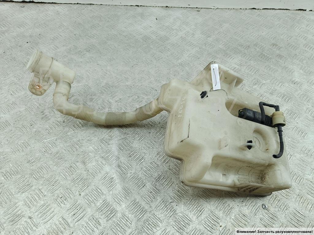 Бачок омывателя лобового стекла