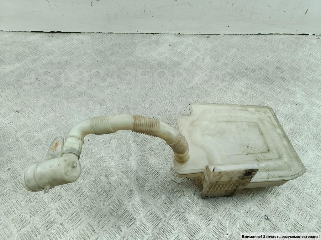 Бачок омывателя лобового стекла