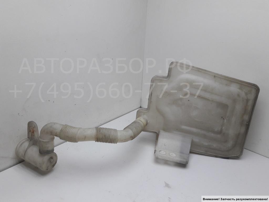 Бачок омывателя лобового стекла