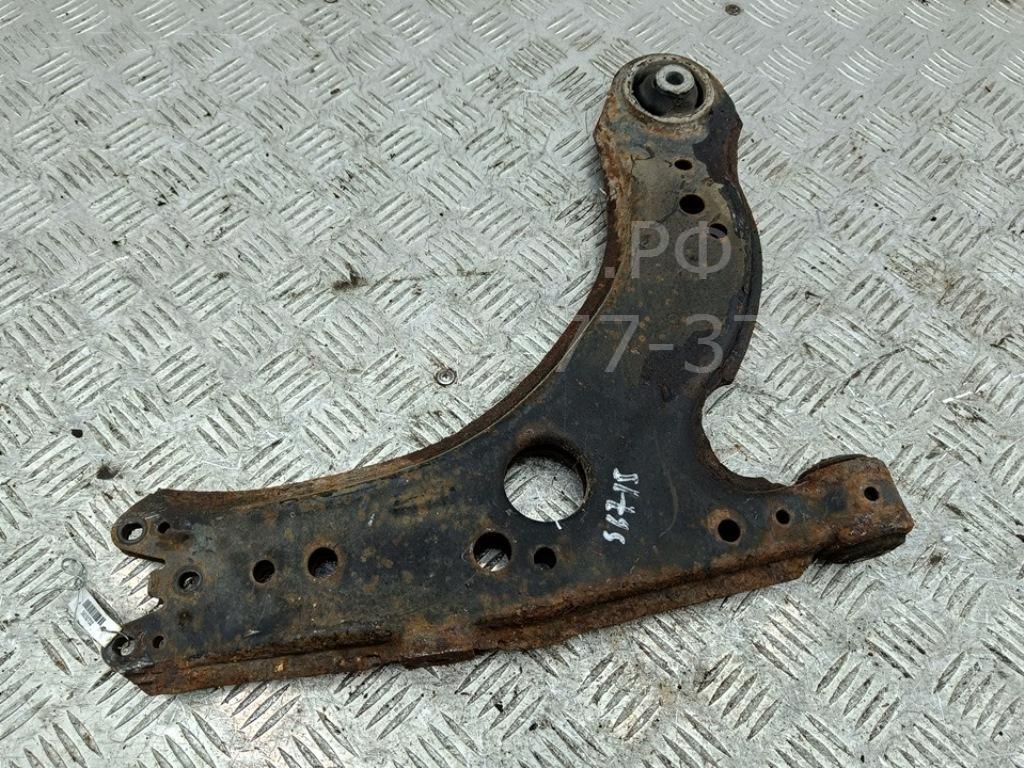 Рычаг передний левый