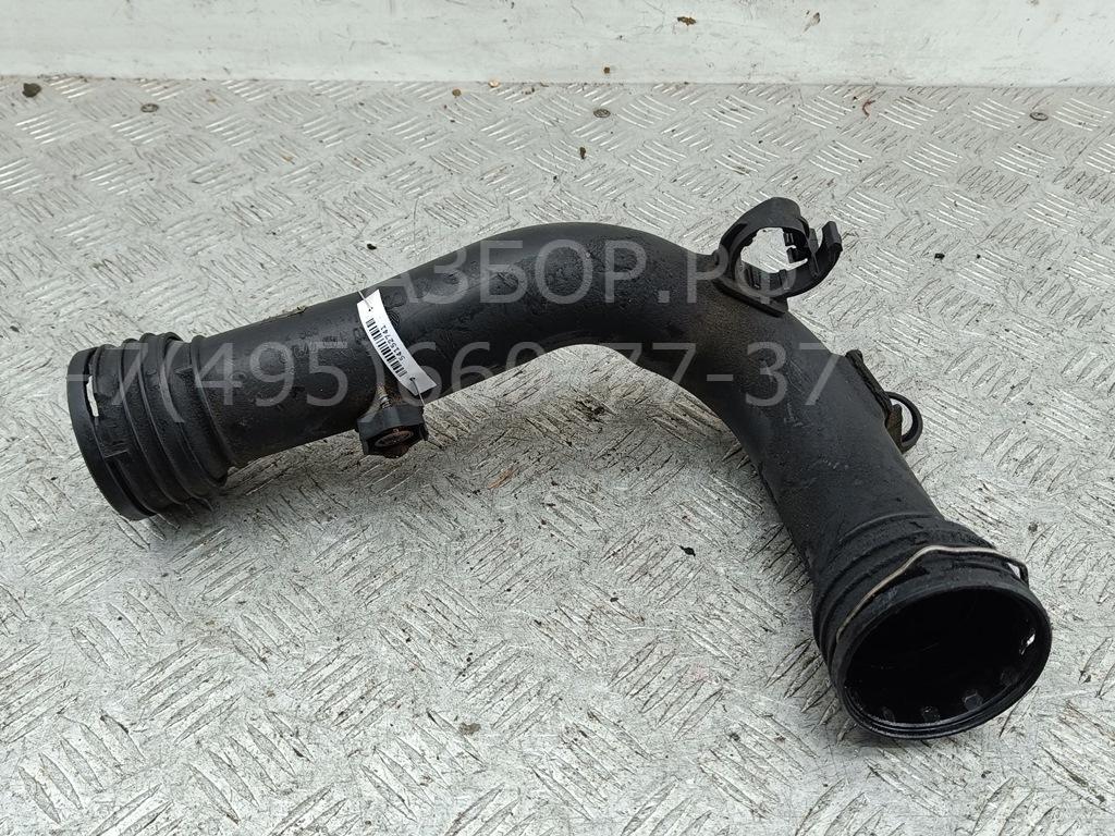 Патрубок интеркулера