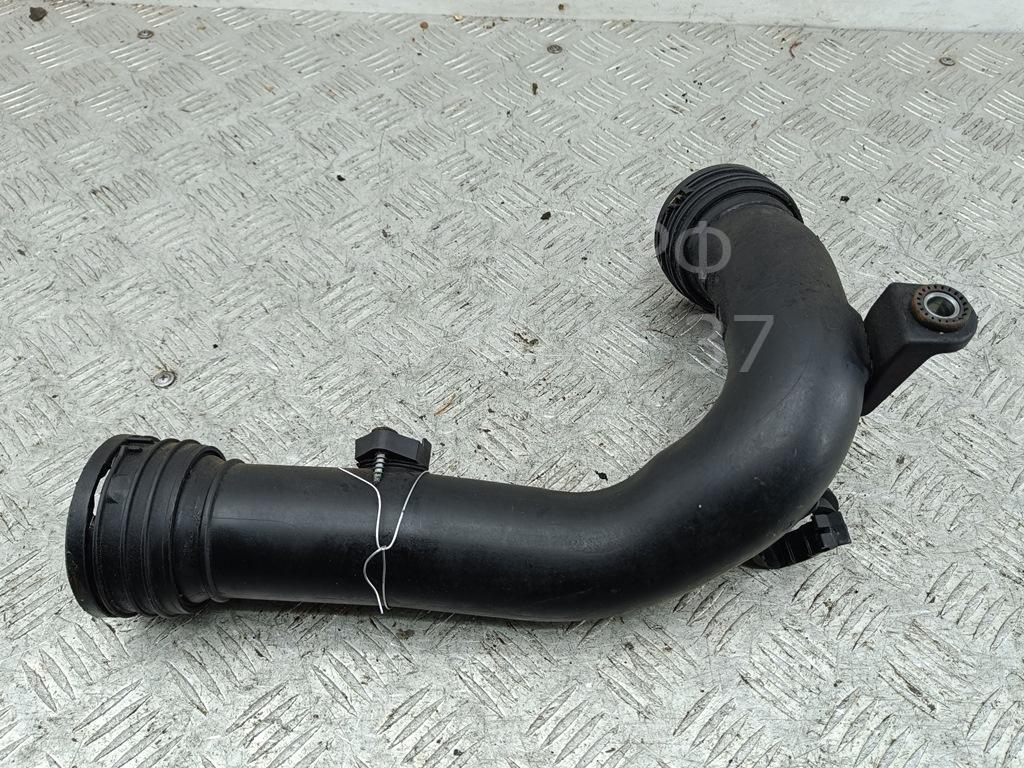 Патрубок интеркулера