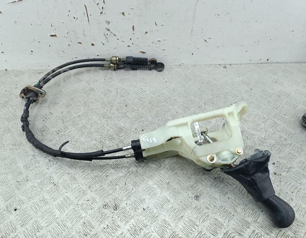 Кулиса МКПП / АКПП