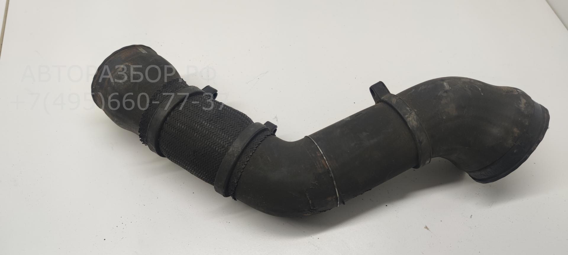 Патрубок интеркулера