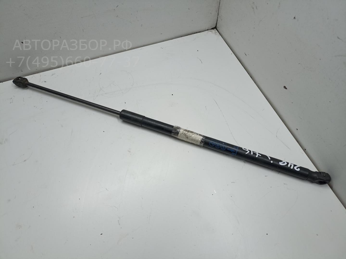 Амортизатор крышки багажника