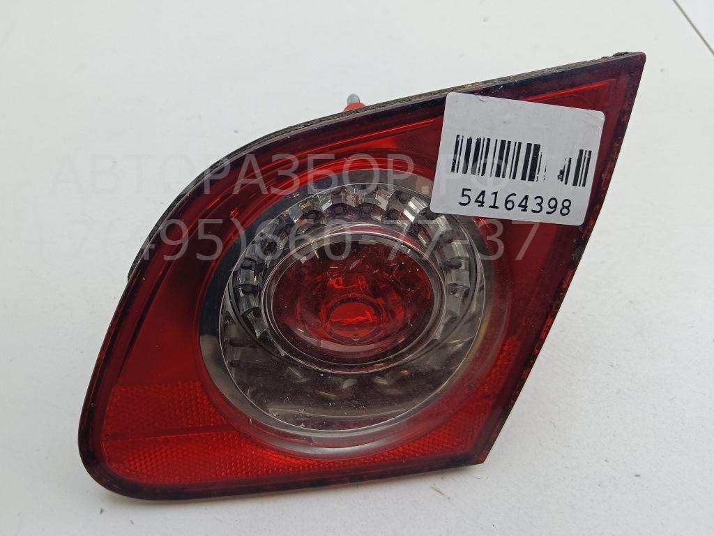 Фонарь задний внутренний правый
