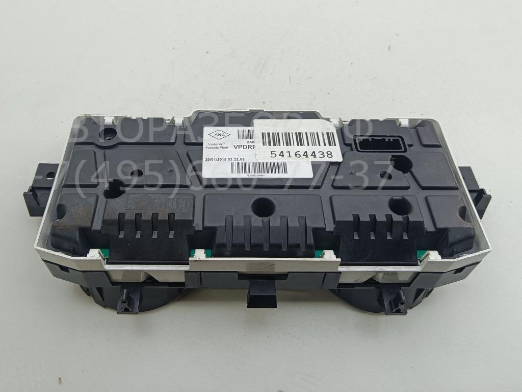 Панель приборов