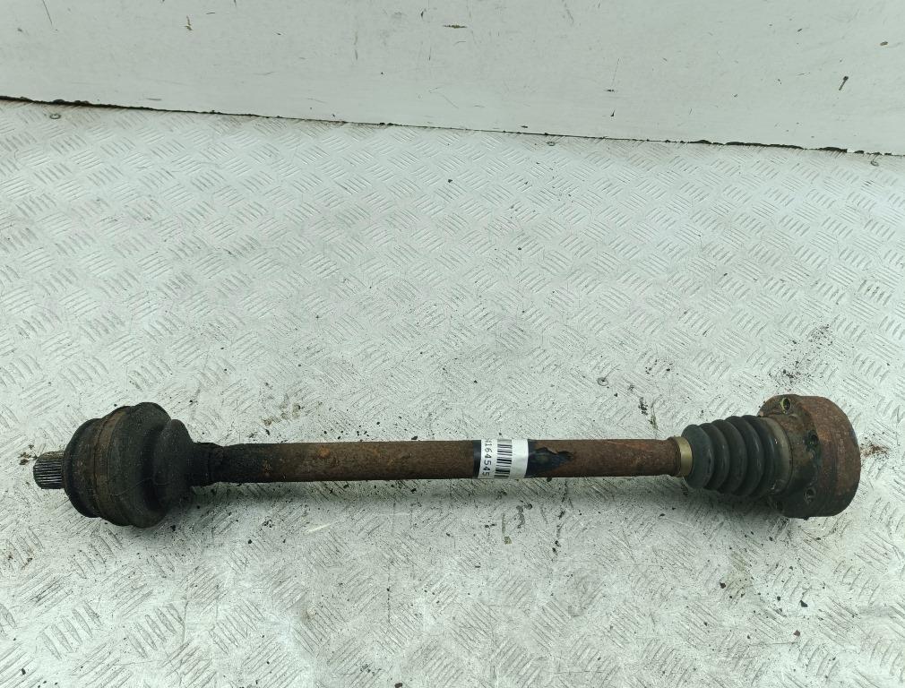 Полуось задняя