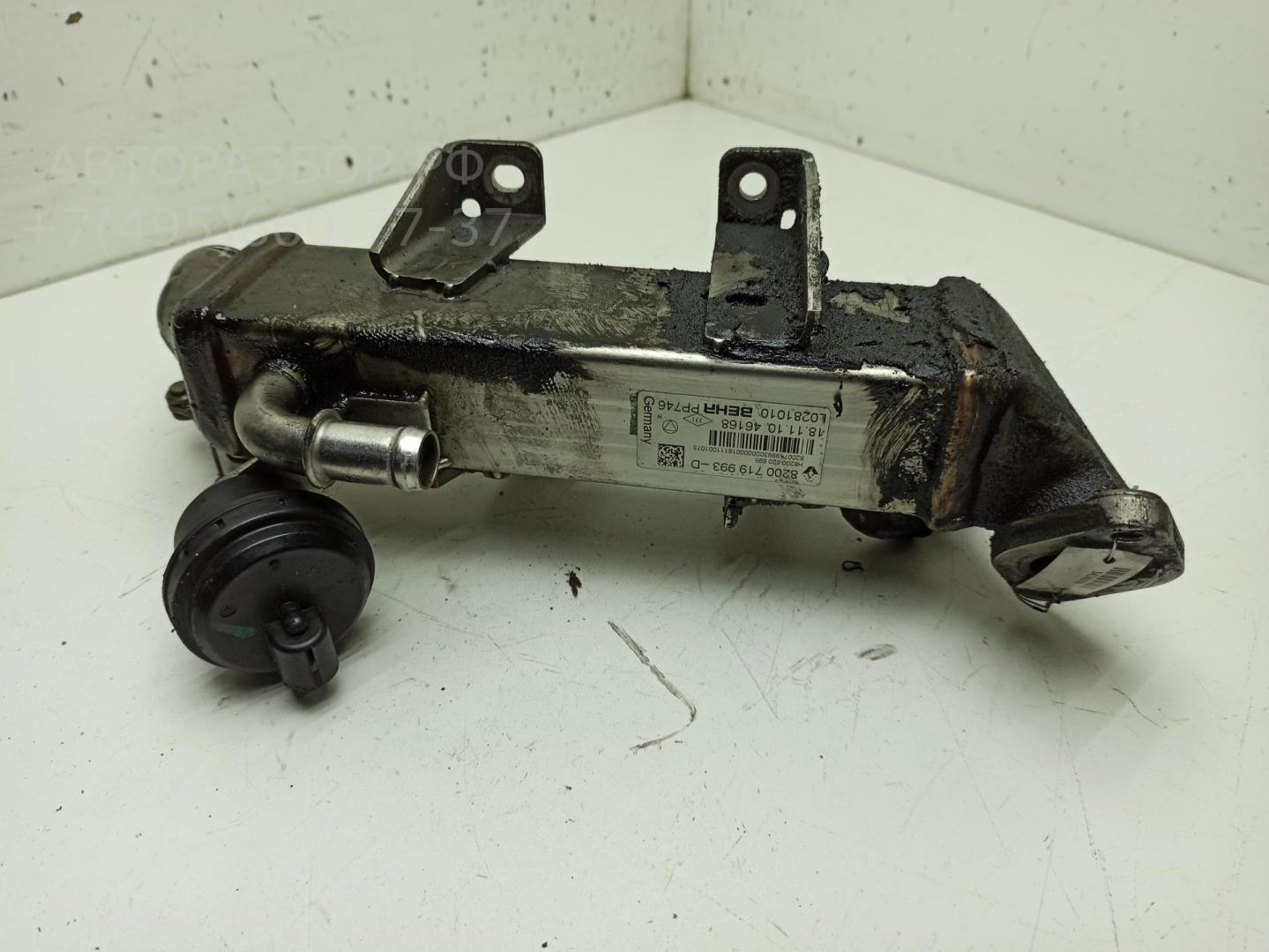 Тройник вентиляции картерных газов